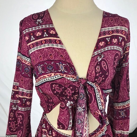 PuRpLe 💐PaIsLeY Bohemian Bell Sleeved Romper - Picture 5 of 7